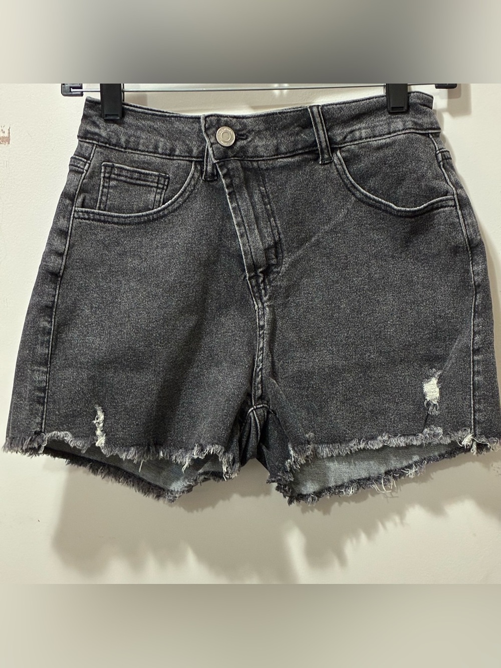 Washed Black Frayed Hem Denim Shorts New Without Tags - Picture 1 of 4
